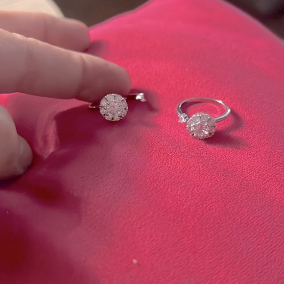 Spinner ring sterling silver plated , cz Diamond adjustable new!!! - Picture 7 of 9